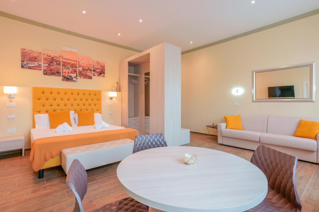 Attico Di Via D'Azeglio Bed & Breakfast Bologna Bagian luar foto